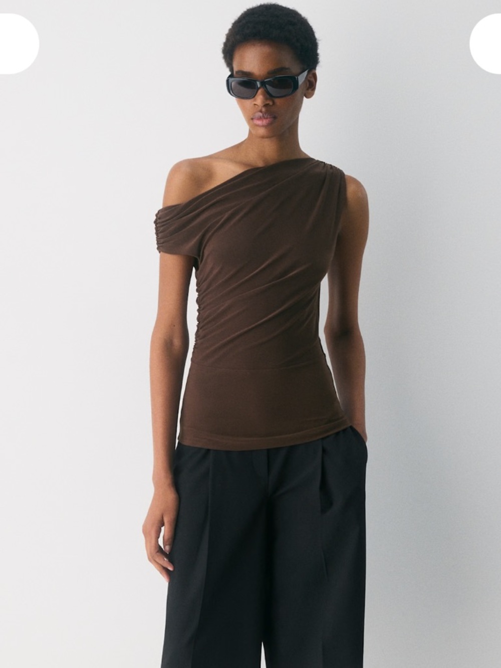 Aritzia smooth matter gallery top